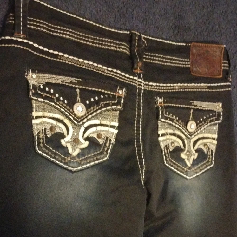 Hydraulic Women's Black Skinny Jeans with Contrast Stitching - Picture 11 of 11